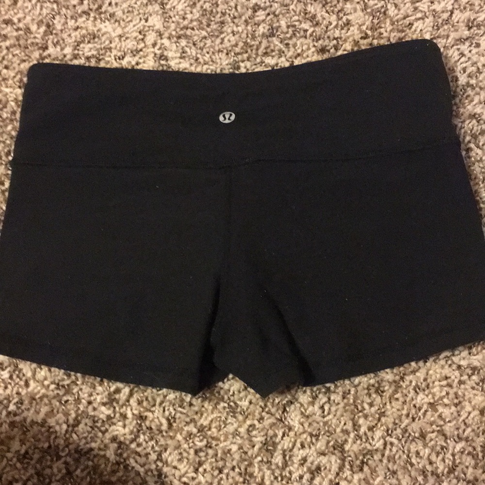 All black Lulu spandex